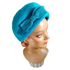 Vintage 1960s Turquoise Wool Toque Hat With Bow