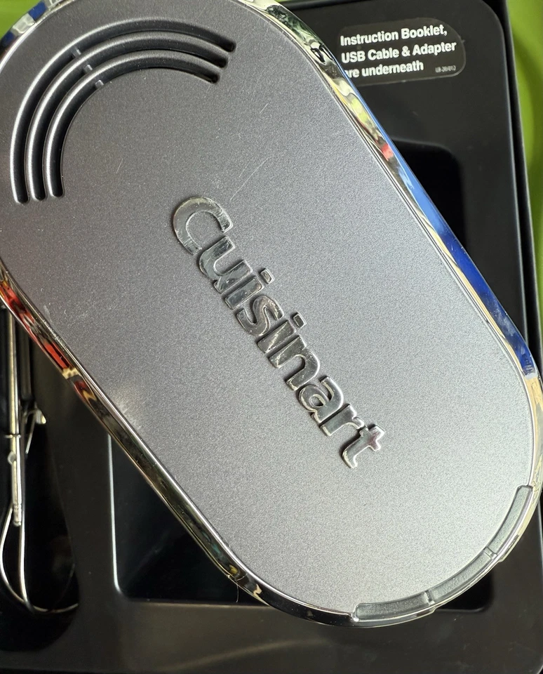 Cuisinart EvolutionX 5-Speed Cordless Hand Mixer - Image 3 of 4