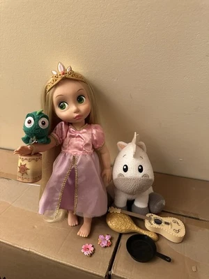 Disney Animator's Collection Puppe Rapunzel Geschenk Schrank Set unbenutzt neu - Bild 1 von 4