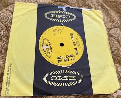 Sly & The Family Stone - Runnin' Away/Brave & Strong - Org UK S/C 45 in Co Slv.