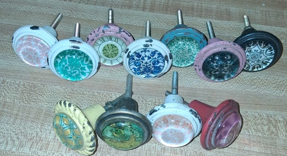 Gran lote mixto de perillas de cajón vintage de metal y vidrio tiradores decoración de granja Foto 4 de 4
