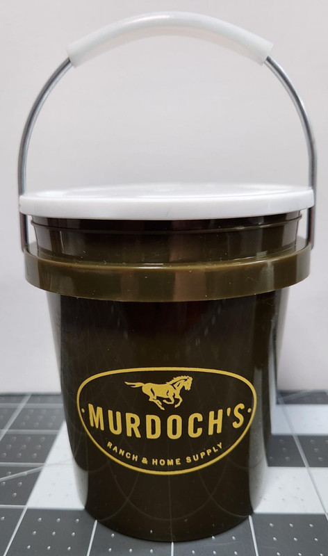 Murdoch’s Ranch & Home Supply/Scotts 2 Sided Mini Bucket  WITH LID HARD TO FIND