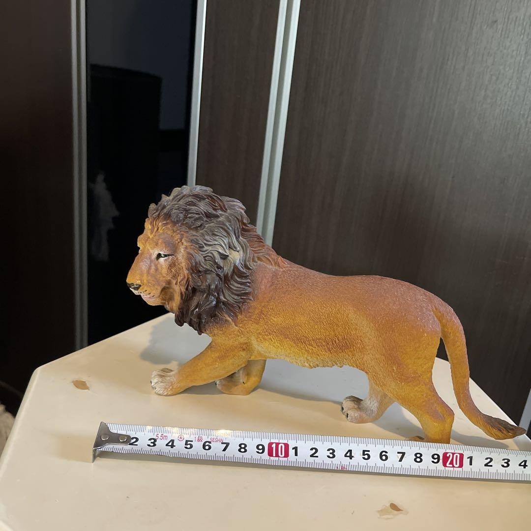 リアルライオンフィギュア 約20cm リアルライオンフィギュア - メルカリ