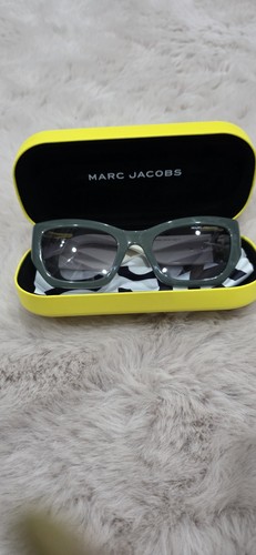 Marc Jacobs MARC 723/S Green & Ivory Cat Eye Sunglasses 53-21-135 w/ Case