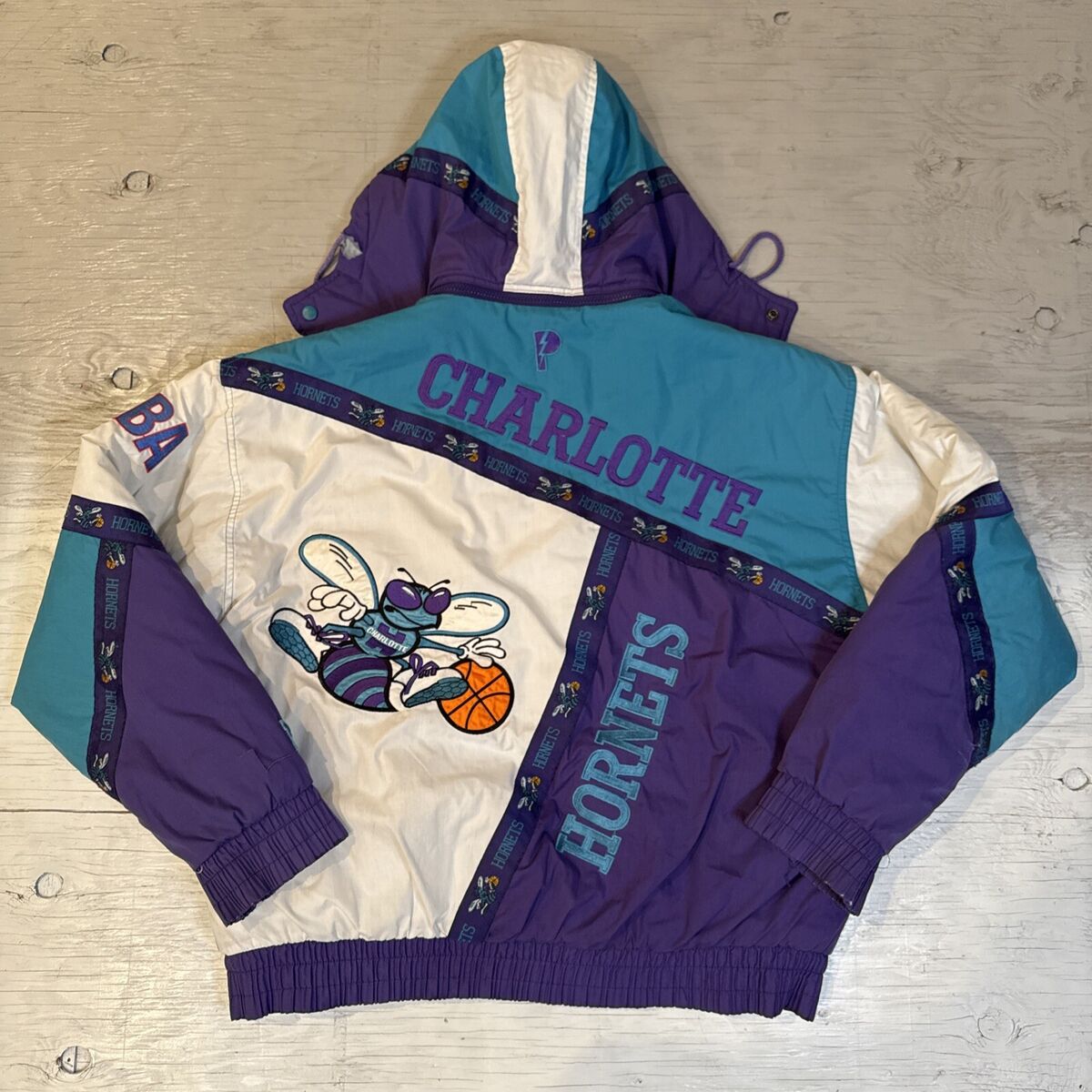 Vintage 90s NBA Pro Player Charlotte Hornets Full Zip Hooded Vintage 90s NBA Pro Player Charlotte Hornets Full Zip Hooded