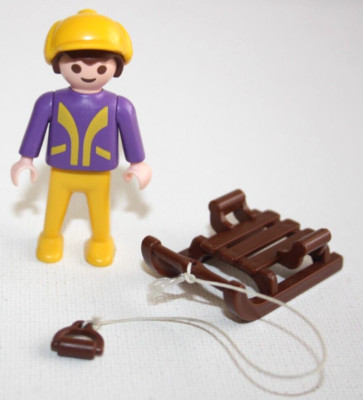 PLAYMOBIL 3688 ENFANT GARCON VIOLET JAUNE TRAINEAU MARRON SKI NEIGE EBay playmobil-3688-enfant-garcon-violet-jaune-traineau-marron-ski-neige-ebay