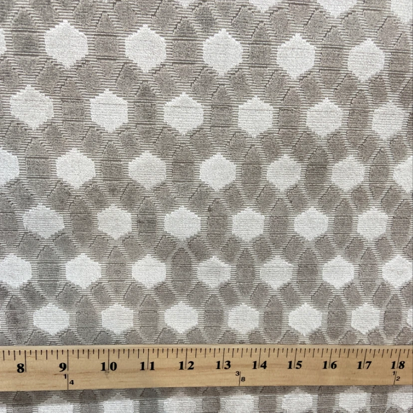 Piedra de terciopelo Beacon Hill Noor Foto 3 de 4