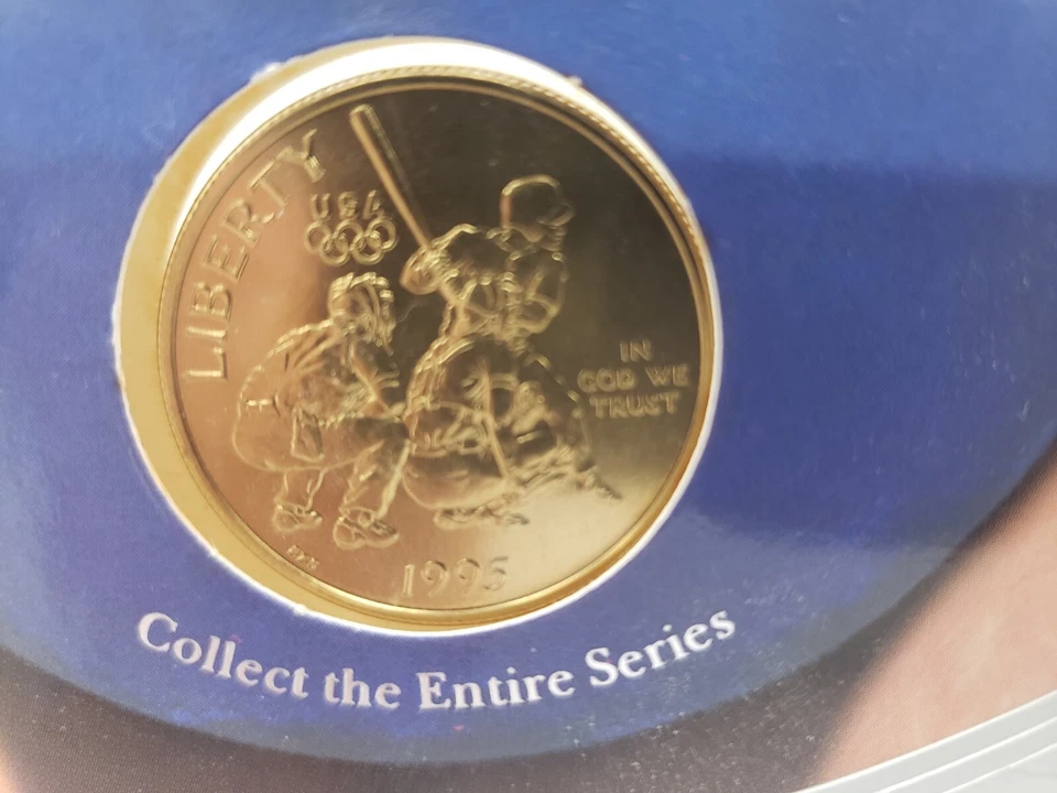 The US Olympic 1995 Half Dollar Coin and 1996 Pin Atlanta Olympic Games Baseball - Image 4 of 4