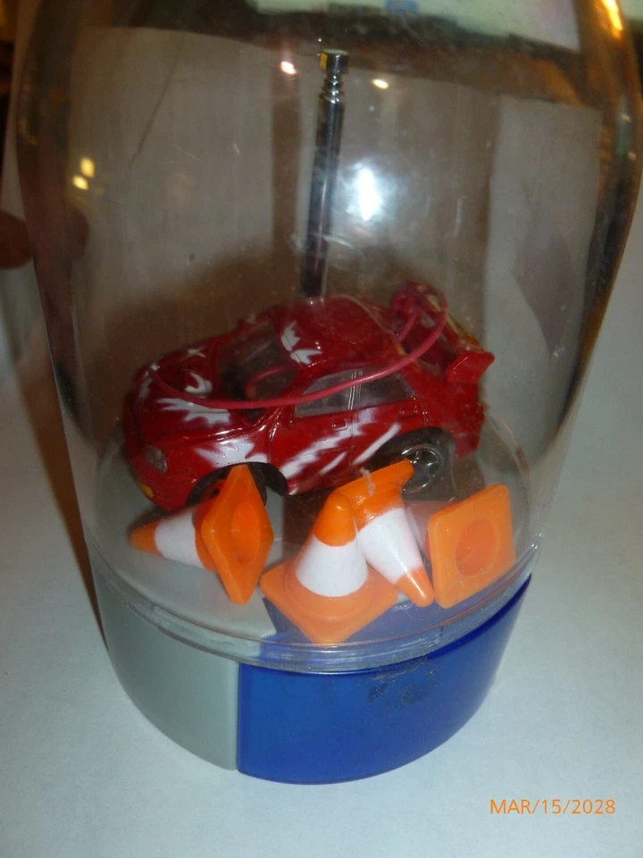 Mega Toys Super Racing Superior  RC 40 MHZ Conqueror Radio Control Car - Image 3 of 4