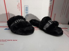 Juicy Couture Gravity Slippers, Women's Size 7 Black Slides Fur 356