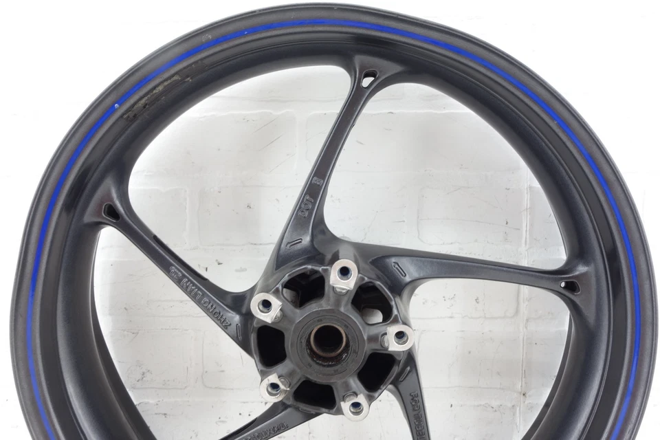 Llanta doblada rueda delantera OEM 13-16 Triumph Daytona Street Triple 675 video T2000342 Foto 4 de 4