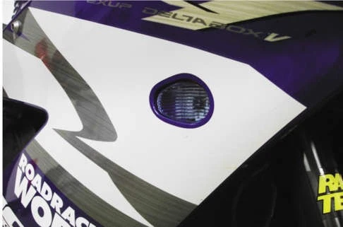 Señales de giro delanteras de montaje empotrado Hotbodies - azul motocicleta calle Y04R1-SIG-BLU Foto 3 de 4