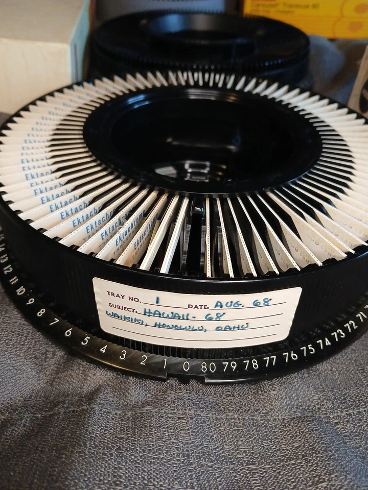 Lot Of 4 Vintage Kodak Carousel Trays And 79 Slides Of Hawaii In 1968 - Image 2 of 4