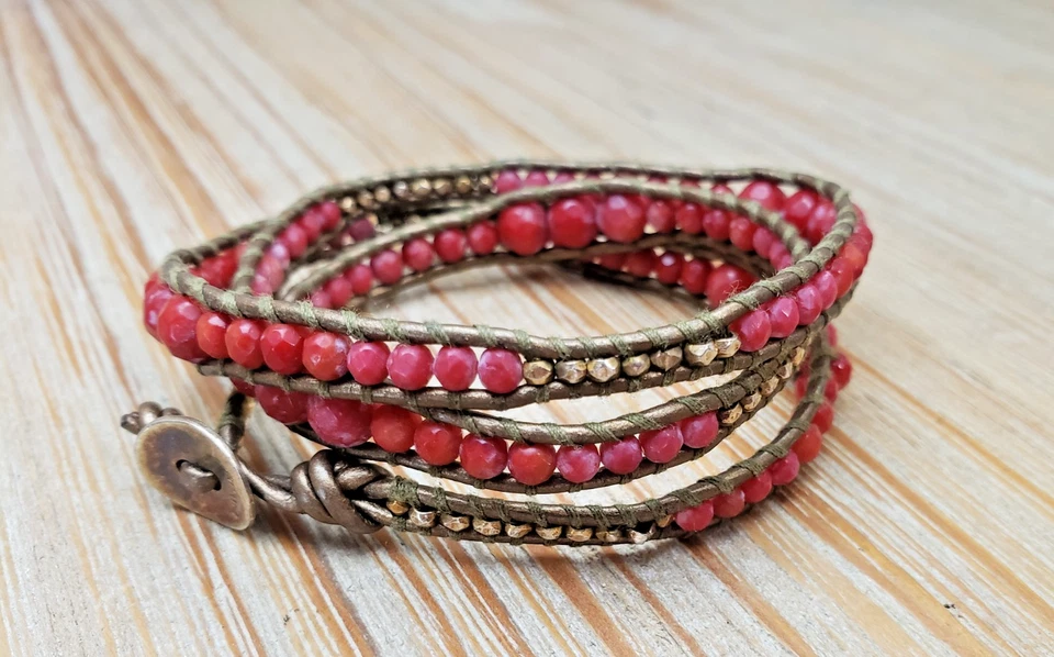 Pulsera Chan Luu Bronce Cuero y Piedras Preciosas Fucsia Cuentas 21" Foto 4 de 4