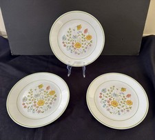 3 pc set Corelle SPRING MEADOW 10.25" DINNER PLATE Flower Green Rim SHOWS WEAR