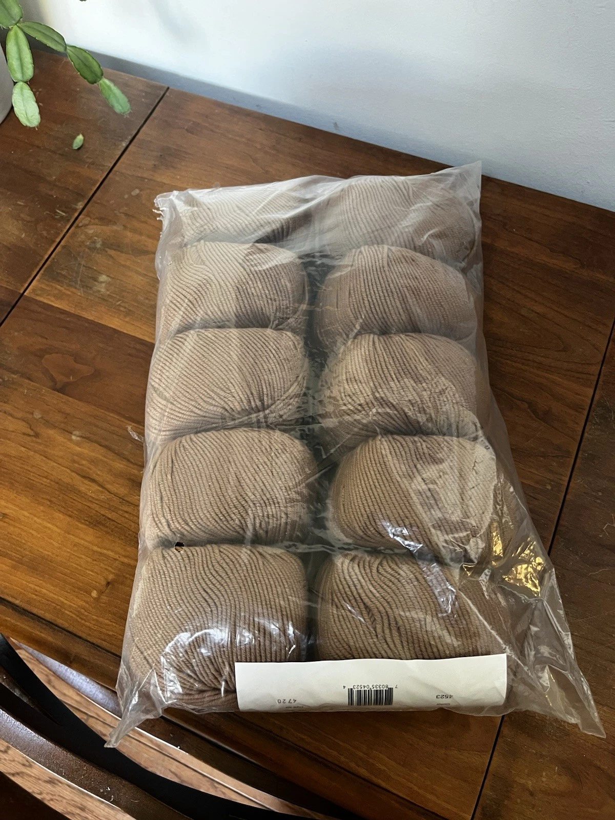Berroco PURE MERINO Extra Fine Yarn (Lot of 10) Color #4523 Tan NEW DISCONTINUED - product detail image 5