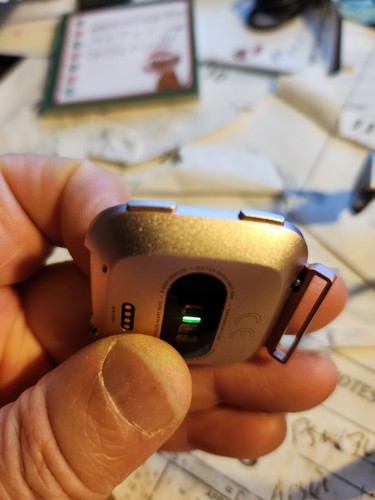 Fitbit Versa Fitness Smartwatch - Peach/Rose (FB504) *NO CHARGER or BAND - Picture 3 of 5