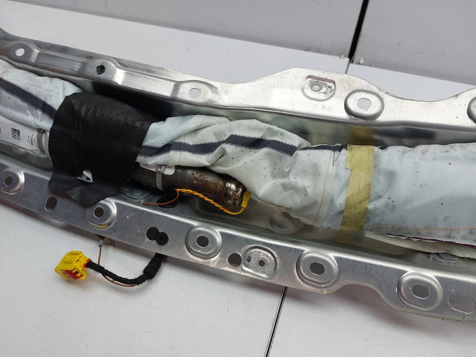 LAND ROVER DISCOVERY SPORT L550 PEDESTRIAN AIRBAG - Image 4 of 4