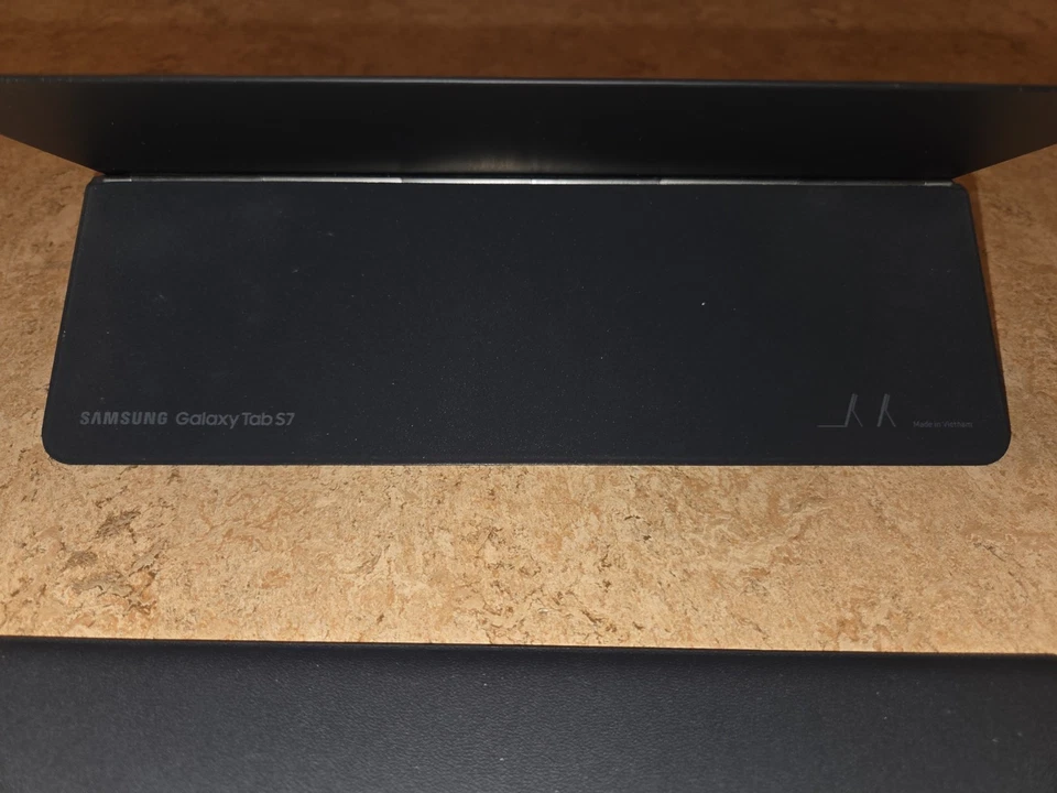 Samsung Galaxy Book Cover Keyboard für Galaxy Tab S7 und Tab S8 - Bild 4 von 4