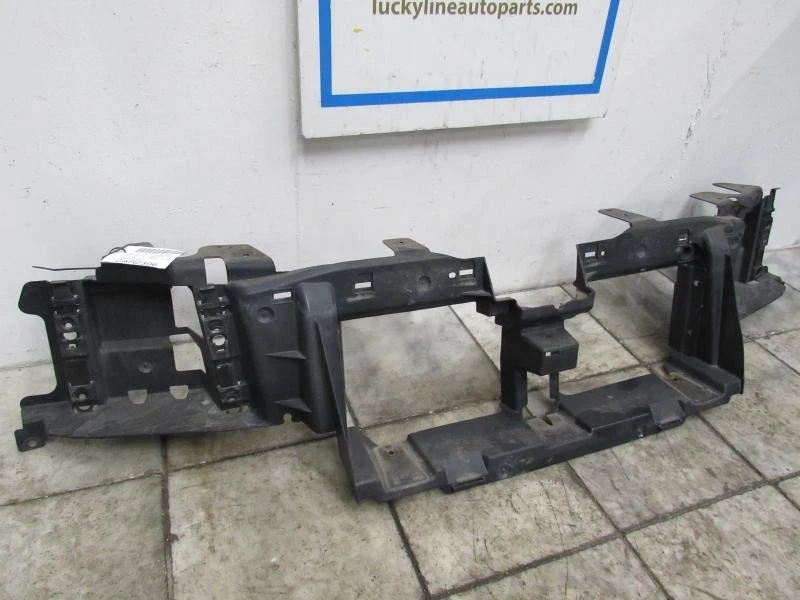 04 05 GMC ENVOY XUV reforço de painel de cabeçalho - Imagem 2 de 3