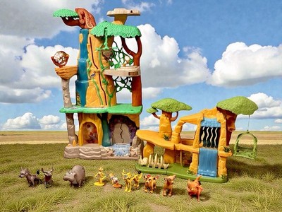Disney Just Play Lion King Lion Guard Training Lair Playset + 9 Figures