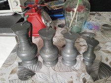 Brocche e caraffe In peltro Con Ghiande 