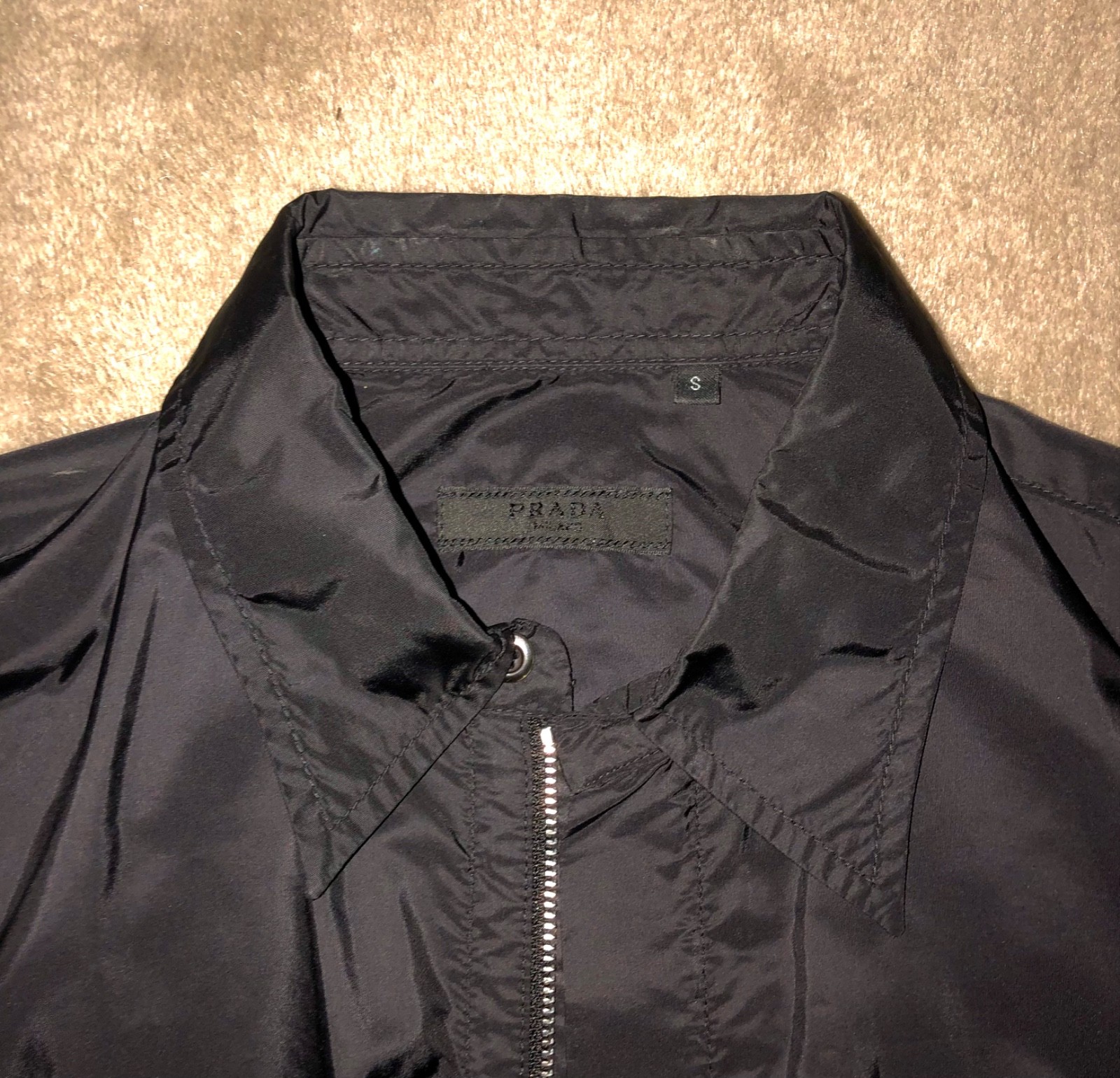 Authentic Prada Nylon Lightweight Waterproof Over… - image 3