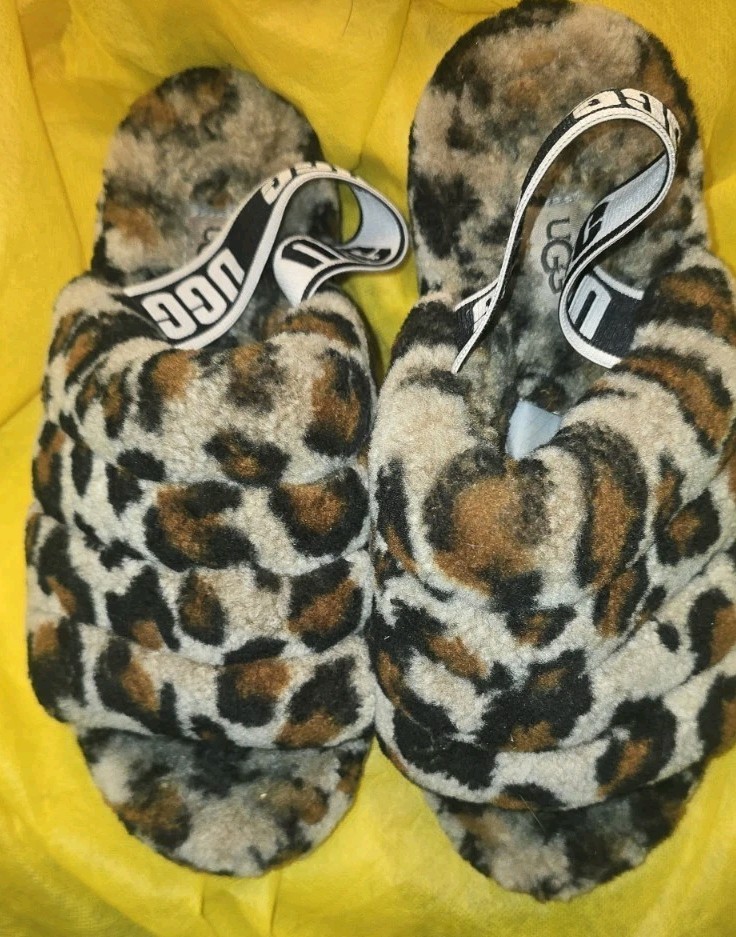 UGG FLUFF YEAH AMPHORA SLIDE LEOPARD SLINGBACK SA… - image 2