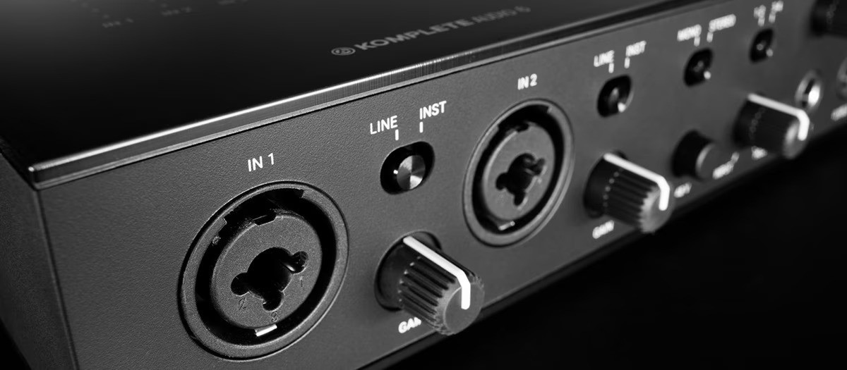 Native Instruments KOMPLETE AUDIO 6 MK2 USB Audio Interface 6