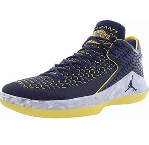 michigan jordan basketball shoes