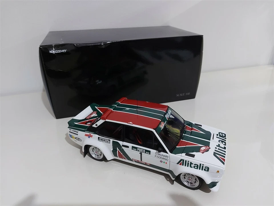 FIAT 131 ABARTH ALITALIA - Rally Portogallo 1978 #1 Munari - Kyosho 1/18 - Immagine 2 di 4