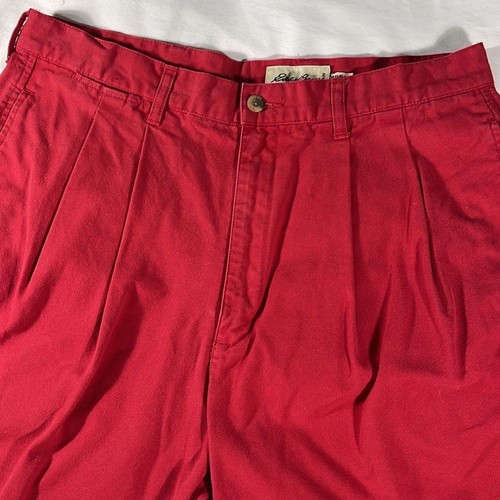 Eddie Bauer red rugged vintage double pleated 8" chino shorts - size 35