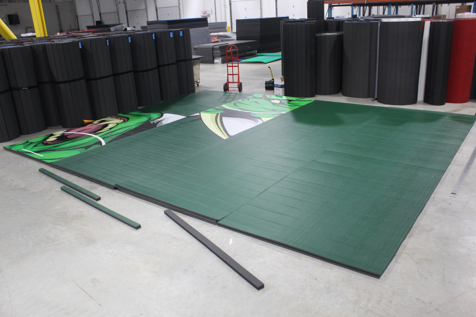 19' x 23' x 1 5/8" Dollamur FlexiRoll MMA Wrestling Mat READ