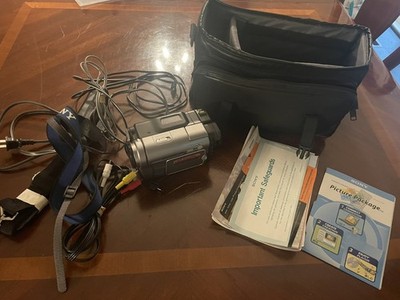 Sony Handycam DCR-TRV280 Digital-8 Camcorder Great Condition