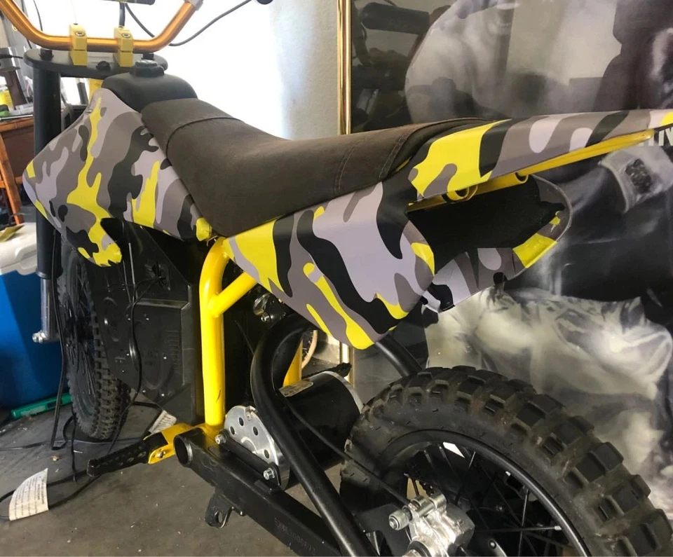 Camuflaje Camuflaje Sombra NEGRO Vinilo Auto Envoltura Coche Película Pegatina Rollo Calcomanía Foto 3 de 4