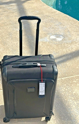 TUMI 21 In 42L Continental Series Expandable 4 Wheel Carryon Luggage Black NWT
