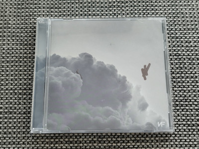 NF Clouds (The Mixtape) + Original Autogramm Musik Rap Hip Hop Album CD