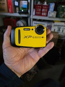 FUJIFILM FinePix XP120 イエロー 富士フイルム FinePix XP120 [イエロー] 価格比較 - 価格.com