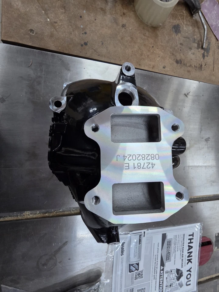 BANKS GEN2 MONSTER RAM-ADMISIÓN DE AIRE Se adapta a 2019-2024 RAM 6,7 L CUMMINS - PC negro Foto 3 de 4