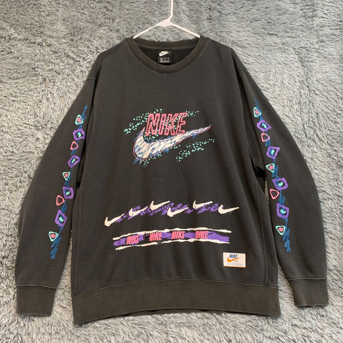 Nike Stories Retro Graphic Acid Wash Crew Neck Sweatshirt Nike Stories Retro Graphic Acid Wash Crew Neck Sweatshirt