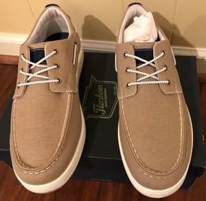 florsheim boat shoes