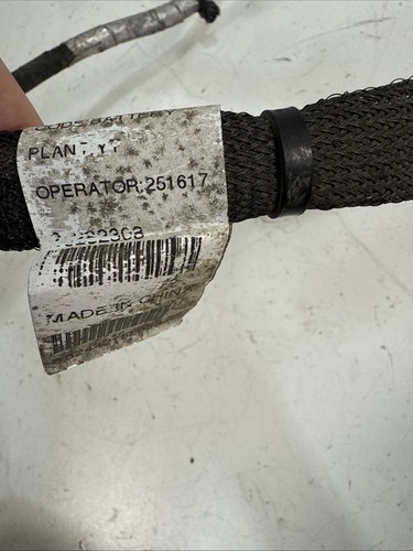 2009-2017 GM Positive Battery Cable 23282308 - Picture 15 of 17