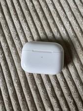AirPods Pro 1. Gen Mit Ladecase Teildefekt Rechter Kopfhörer rauscht