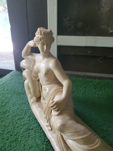 Classic Sculpture - Paolina Bonaparte as Venus by G Ruggeri Reconstituted Marble - Picture 11 of 16