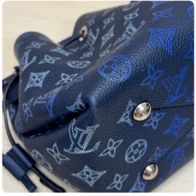 Louis Vuitton Mahina Monogram Bella Blue Gradient w/Pouch Navy