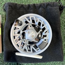 Orvis Clearwater Reel II Large Arbor Fly Reel Charcoal Damaged Box