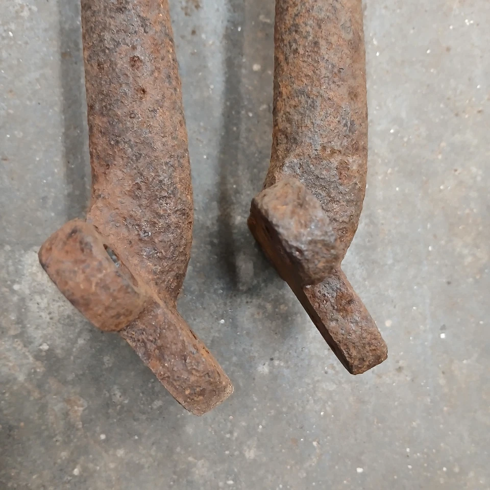 Par de soportes para guardabarros delantero Ford Modelo A 1928-1929 soporte fundido forjado cupé sedán Foto 2 de 4