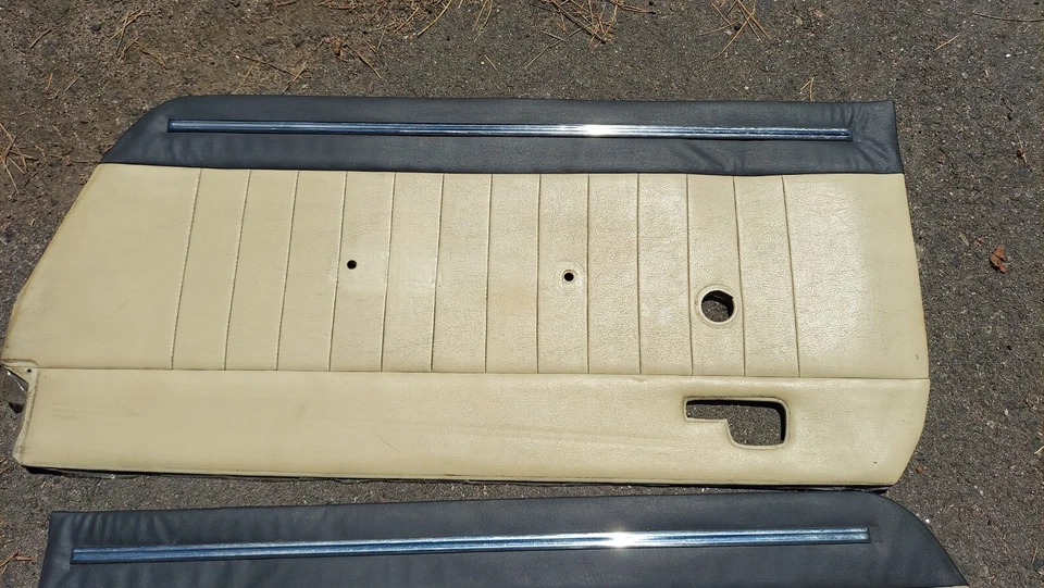 Par de paneles de puerta Lancia Fulvia Coupé OEM (1965 - 1976) L+R ¡Buen estado! Foto 4 de 4