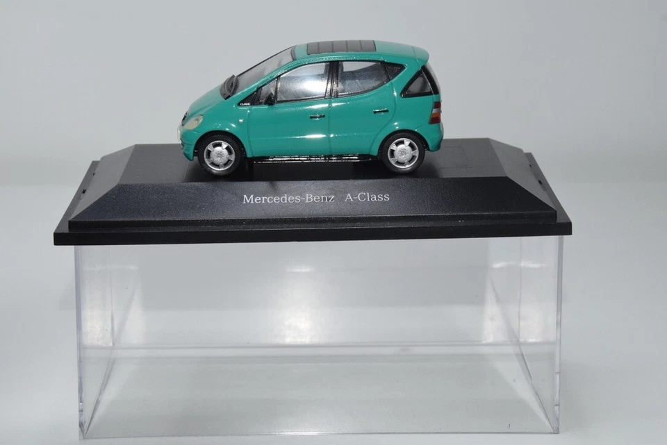 B2 1:43 HERPA MB MERCEDES-BENZ CLASE A CLASE A140 A 140 VERDE MUY NUEVO EN CAJA Foto 2 de 4