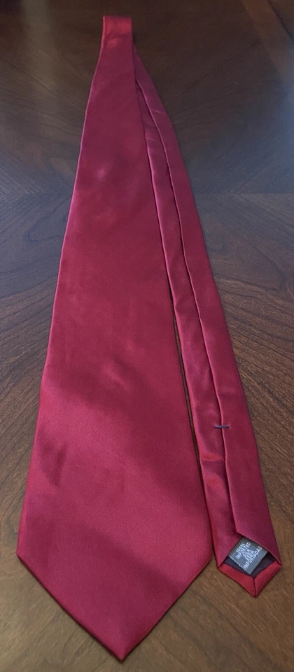 Corbata de cuello vintage Stafford Executive roja 100 % seda importada para hombre hecha en EE. UU. Foto 3 de 4